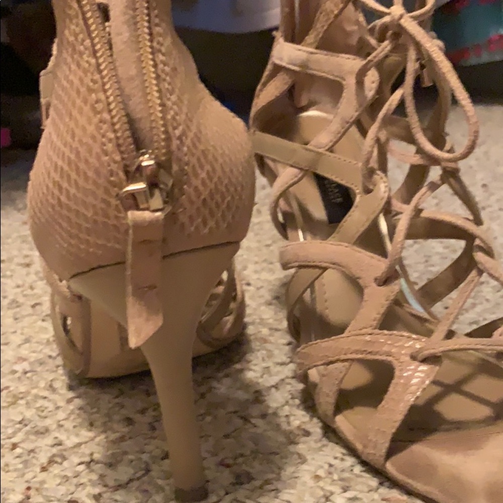 Nude heels with zip back